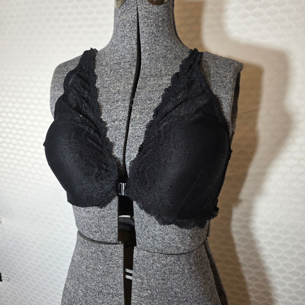 Spanx Undietectable Lace Front Closure Plunge Bra Black Medium M